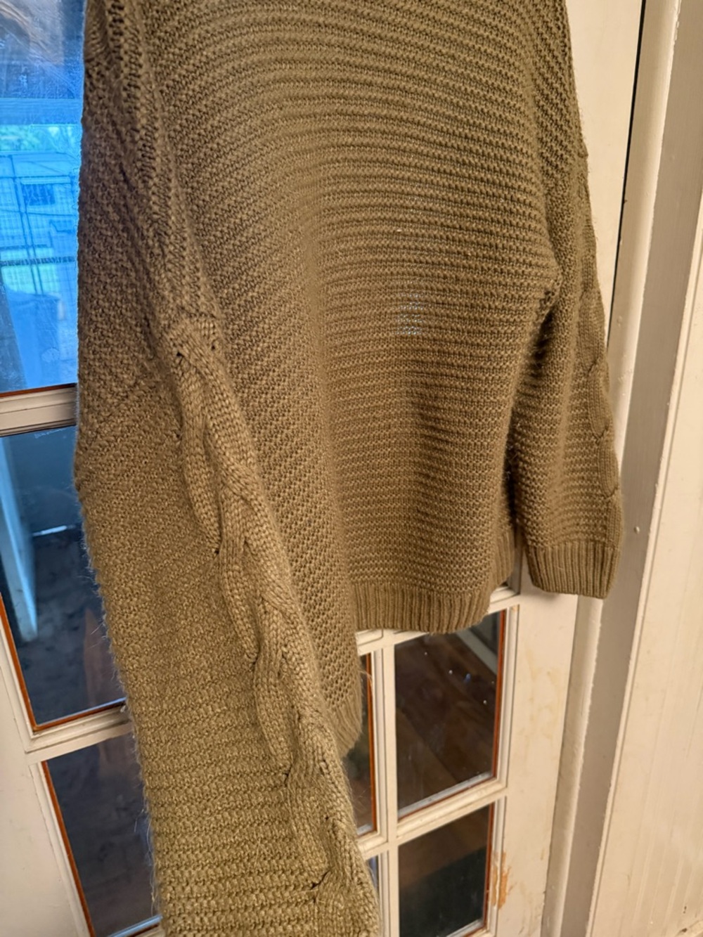 Oversized Open-Front Cable Knit Women’s Sweater Cardigan - Olive - Picture 8 of 8